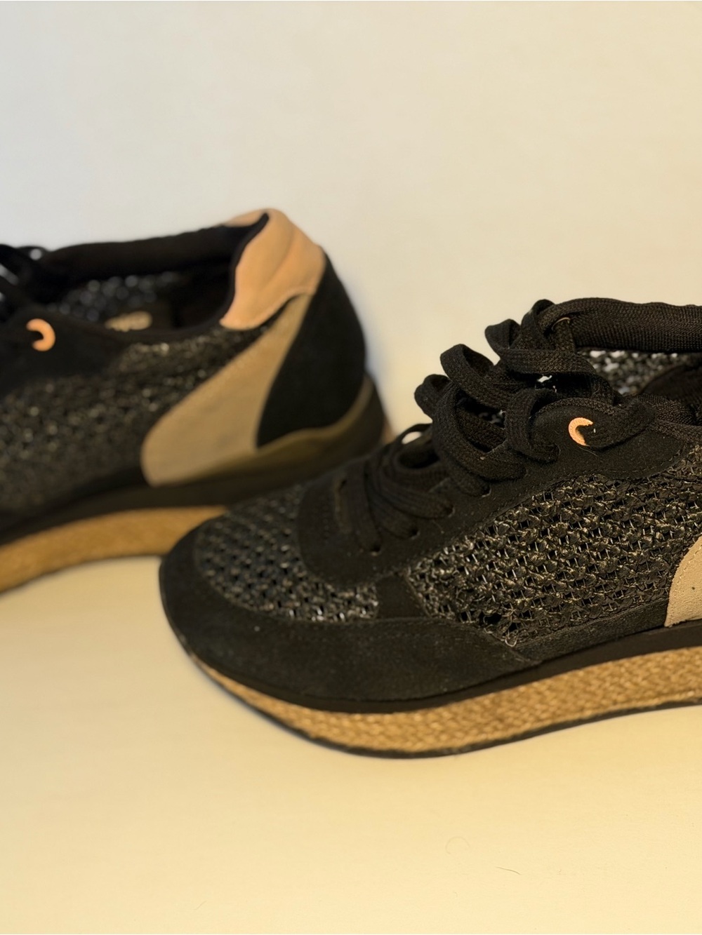 Gioseppo Black Platform Sneakers Espadrille Woven Lace Up